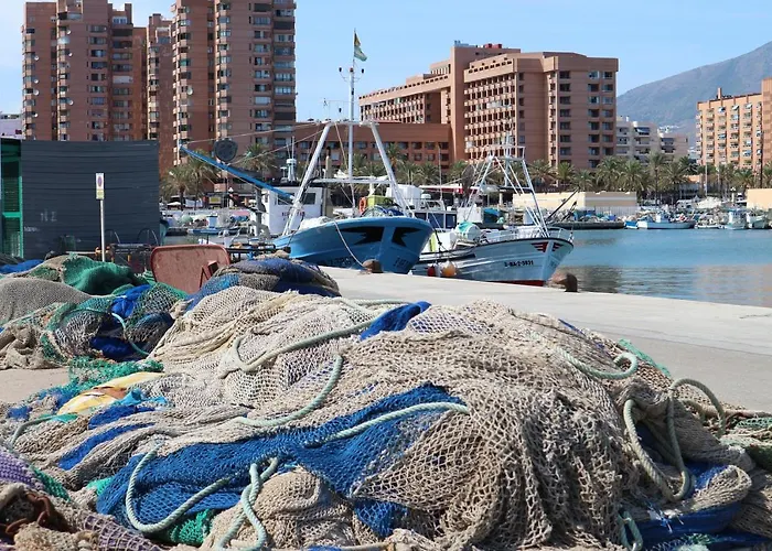 Gran Cerca De La Playa Con Piscina En El Centro Apartment Fuengirola