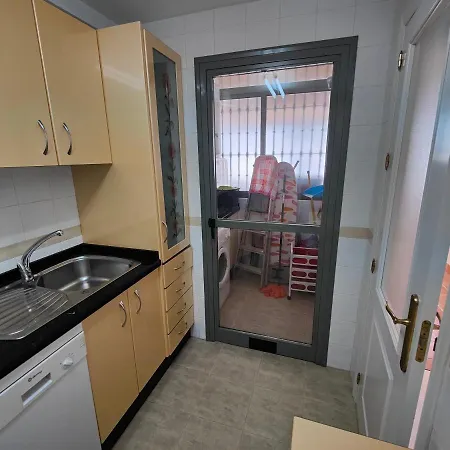 Gran Cerca De La Playa Con Piscina En El Centro Fuengirola