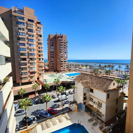 Gran Cerca De La Playa Con Piscina En El Centro * Fuengirola