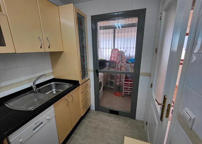 Gran Cerca De La Playa Con Piscina En El Centro Fuengirola