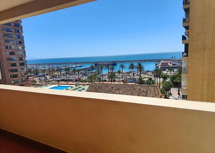 Apartament Gran Cerca De La Playa Con Piscina En El Centro Fuengirola