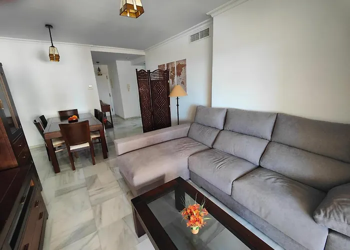 Gran Cerca De La Playa Con Piscina En El Centro * Fuengirola