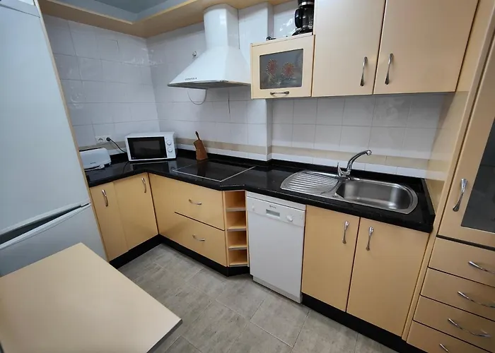 Gran Cerca De La Playa Con Piscina En El Centro * Фуэнхирола